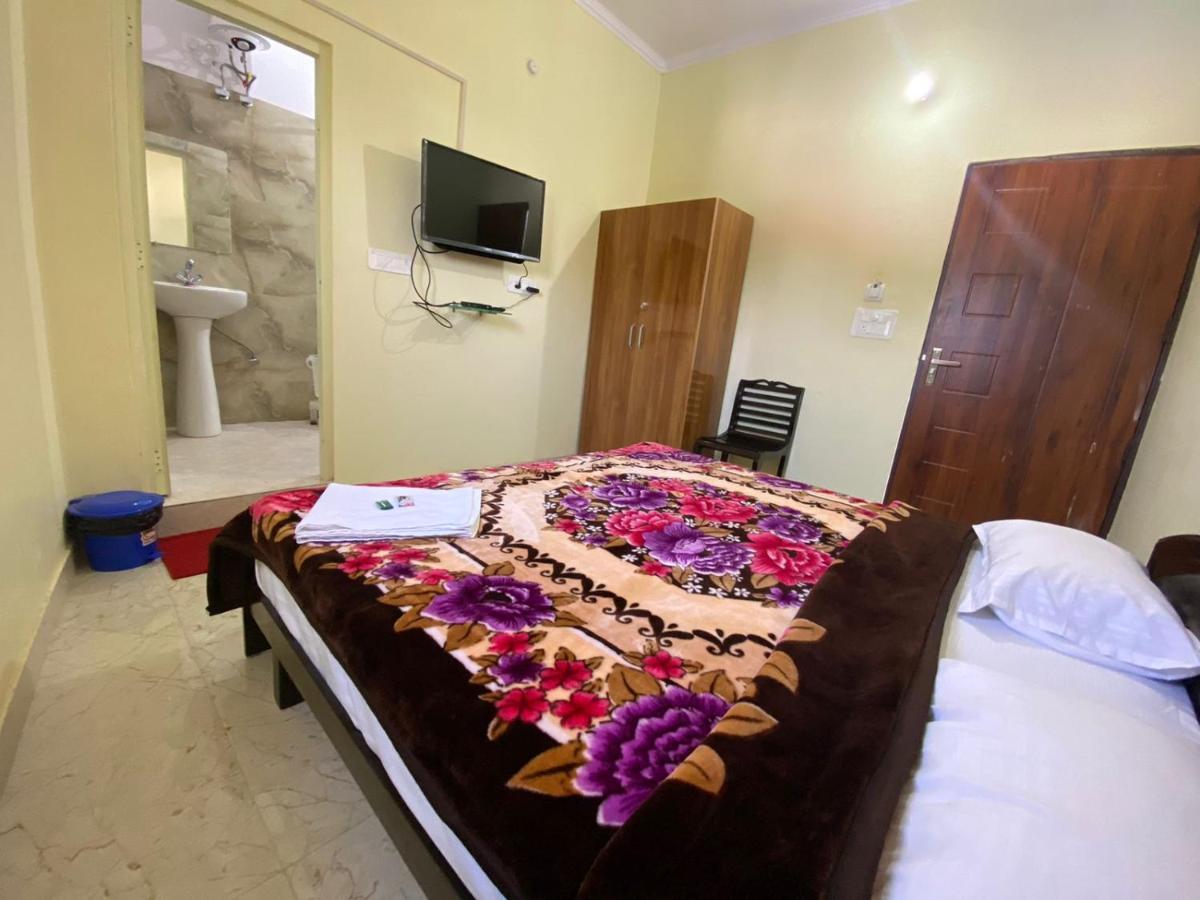 Hotel Govind Palace Rishīkesh Zewnętrze zdjęcie